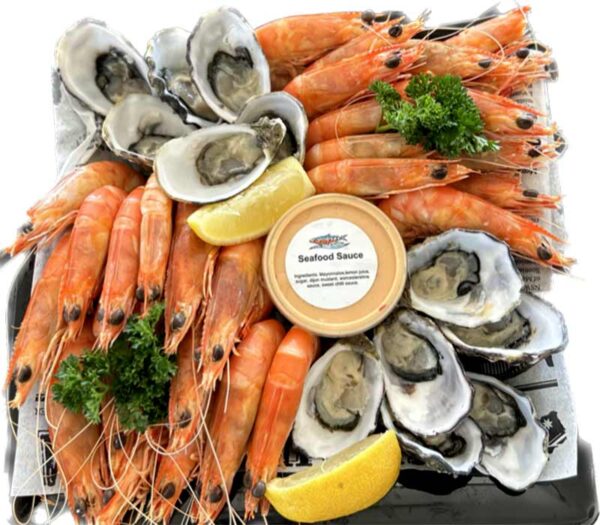 Prawn and Oyster Platter - Grunskes by the River Bundaberg